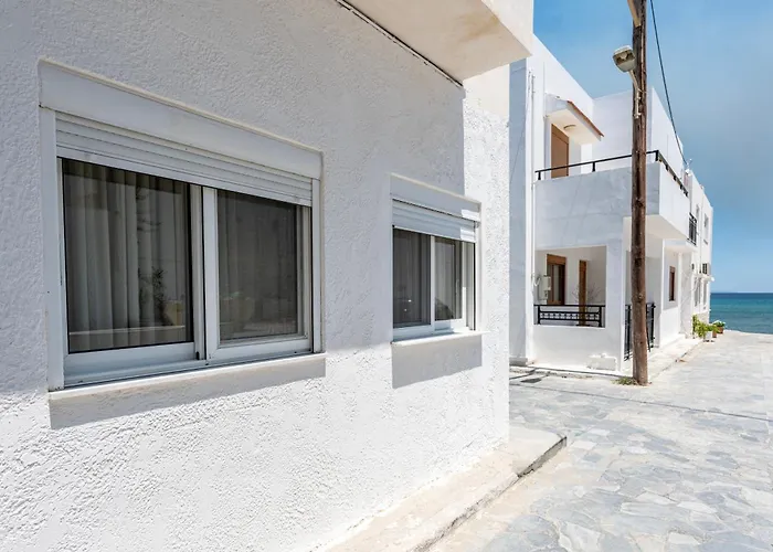 Turtle Cove Cottage, Beachfront شقة