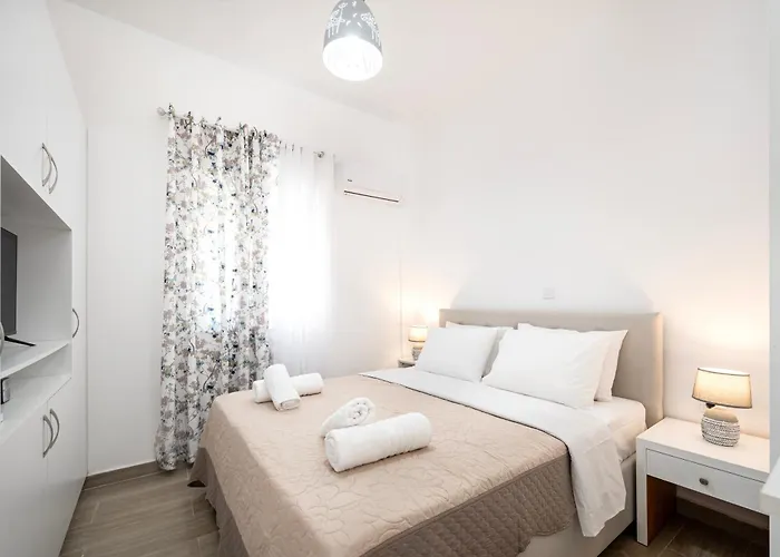 Turtle Cove Cottage, Beachfront شقة